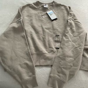 Nike oversized sweatshirt